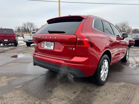 Used 2019 Volvo XC60 T5 Momentum w/ Protection Package Premier AWD/4WD image 7