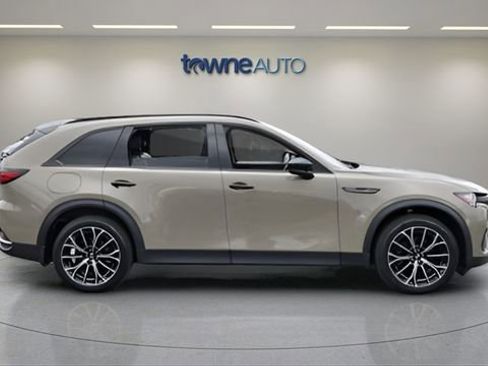 Used 2025 MAZDA CX-70 Plug-In Hybrid w/ Premium Plus AWD/4WD image 6