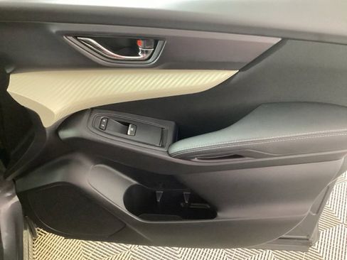 Certified 2022 Subaru Ascent Premium w/ Convenience Package image 19