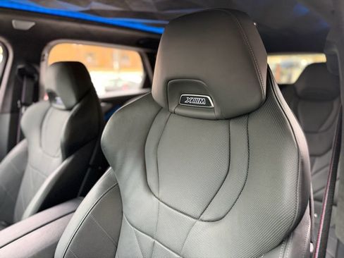 Used 2023 BMW XM image 54