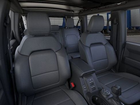 New 2025 Ford Bronco Badlands image 10