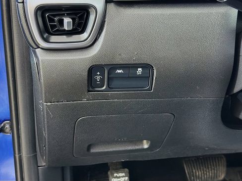 Used 2023 Kia Sorento S w/ Panoramic Sunroof Package FWD image 32