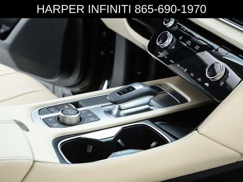 Used 2025 INFINITI QX60 Sensory w/ Vision Package AWD/4WD image 34