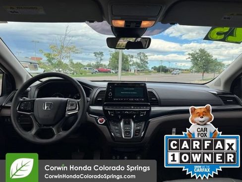 Used 2025 Honda Odyssey Elite image 14