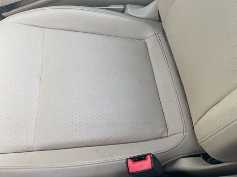 Used 2015 Volkswagen Beetle 1.8T image 4