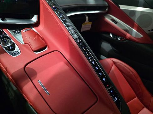 New 2025 Chevrolet Corvette Stingray Preferred Cpe w/ 2LT image 20