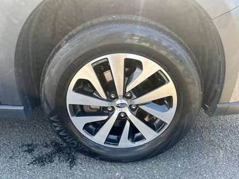 Certified 2023 Subaru Outback Premium AWD/4WD image 32