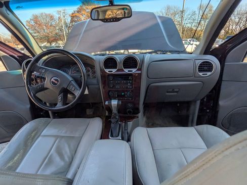 Used 2008 GMC Envoy SLT image 15