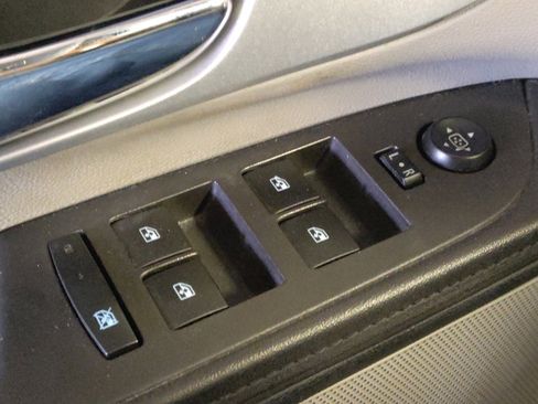 Used 2016 Chevrolet Equinox LS image 27