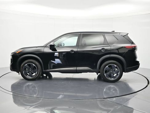 Certified 2024 Nissan Rogue SV FWD image 8