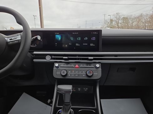 New 2026 Hyundai Tucson SE image 24