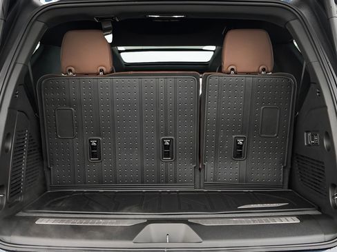 New 2026 Chevrolet Tahoe High Country image 8