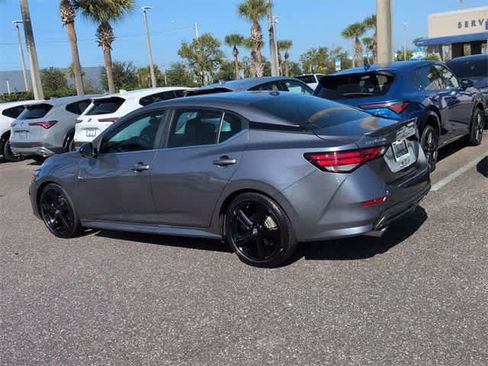 Used 2023 Nissan Sentra SR w/ Trunk Package image 6