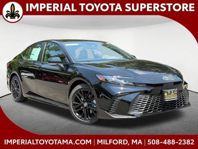 New 2026 Toyota Camry SE w/ Convenience Package