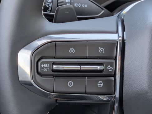 New 2026 GMC Acadia Denali image 25