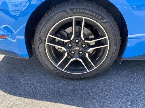 Certified 2022 Ford Mustang Premium RWD image 9