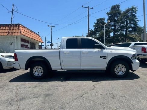 Used 2019 RAM 1500 Classic Warlock RWD image 3
