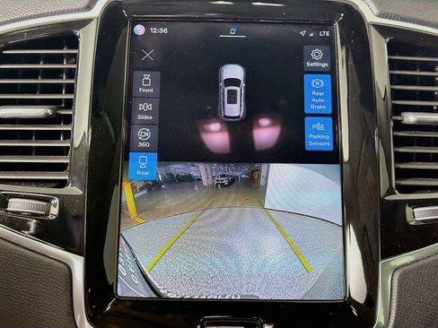 Certified 2023 Volvo XC90 B6 Plus w/ Protection Package Premier AWD/4WD image 14