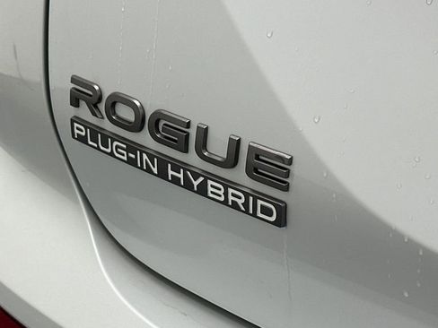 New 2026 Nissan Rogue SL image 16