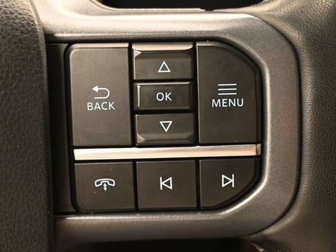 Used 2023 Ford F350 Lariat w/ Lariat Ultimate Package AWD/4WD image 7