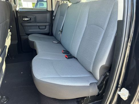Used 2024 RAM 1500 Classic SLT AWD/4WD image 30