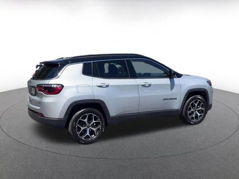 Used 2025 Jeep Compass Limited AWD/4WD image 14