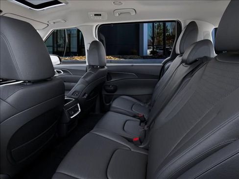 New 2026 Kia Carnival SX Prestige FWD image 18