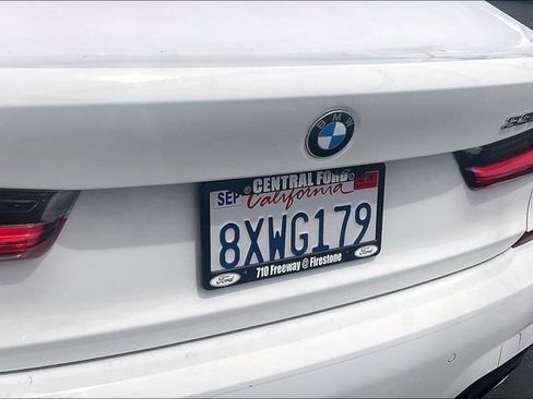 Used 2020 BMW 330i Sedan w/ M Sport Package RWD image 8