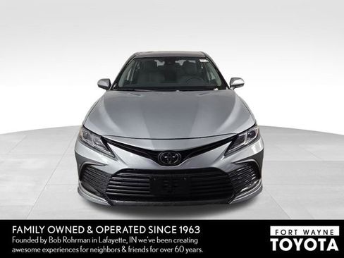 Used 2024 Toyota Camry LE image 3