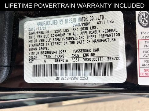 Used 2025 Nissan Z Performance w/ Floor Mat Package RWD image 9