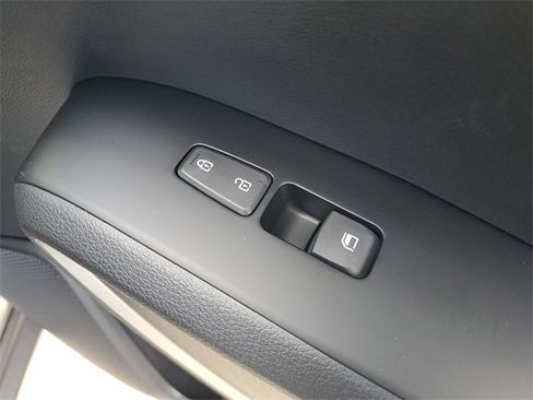 New 2025 Kia Soul LX image 11