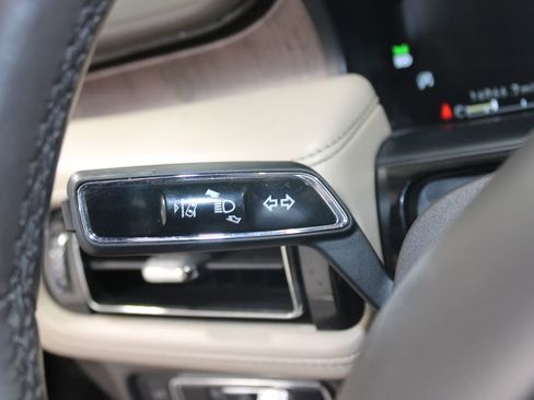 Used 2023 Lincoln Nautilus Reserve w/ Equipment Group 201A image 24