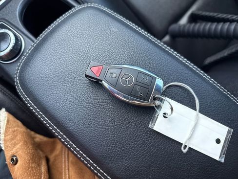 Used 2018 Mercedes-Benz GLA 250 4MATIC image 30