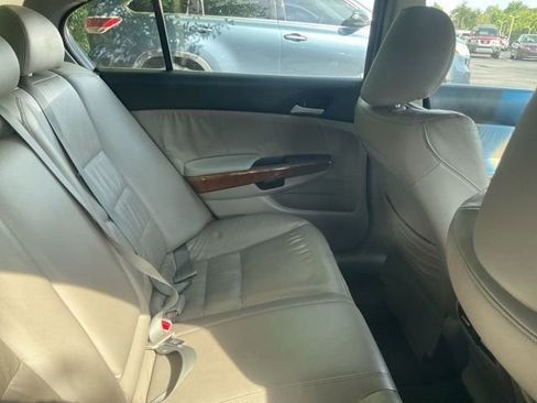 Used 2012 Honda Accord EX-L image 7