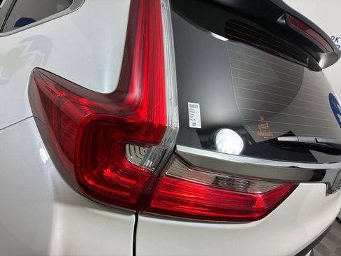 Used 2018 Honda CR-V LX image 23