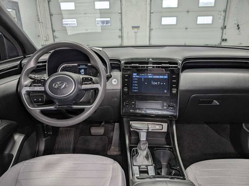 Used 2024 Hyundai Santa Cruz SEL image 16