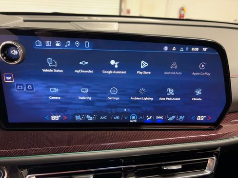 New 2026 Chevrolet Traverse RS image 22