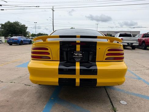 Used 1994 Ford Mustang GT RWD image 6