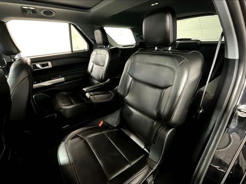Used 2023 Ford Explorer XLT w/ Equipment Group 202A image 26