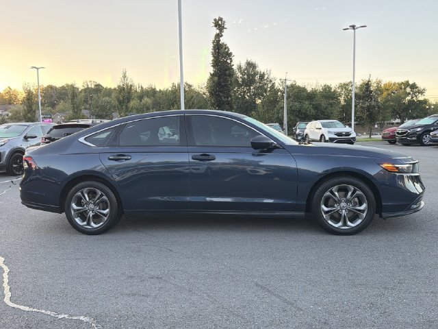 Used 2024 Honda Accord EX image 3
