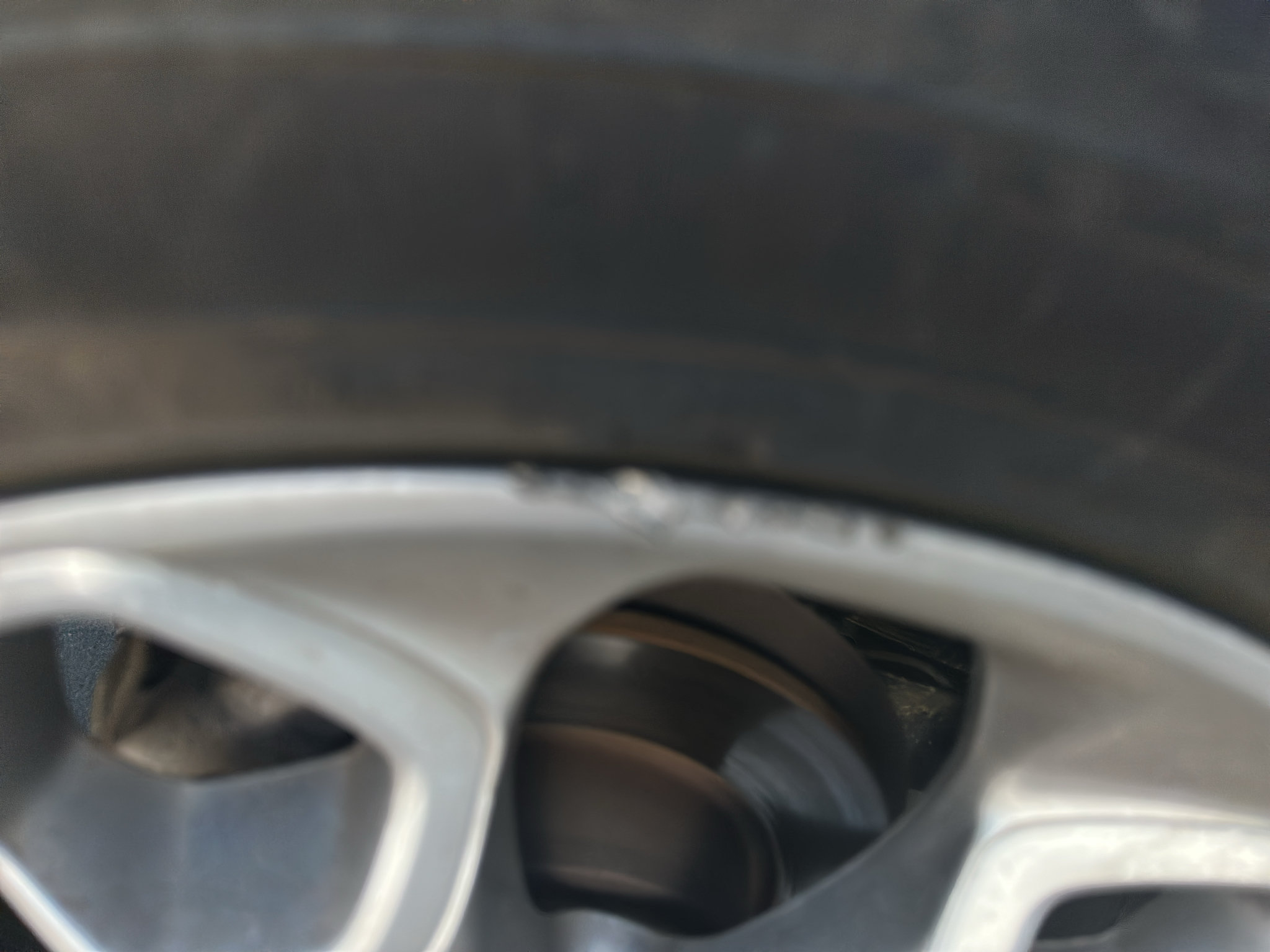 Used 2016 Ford Escape Titanium w/ Equipment Group 301A FWD image 5