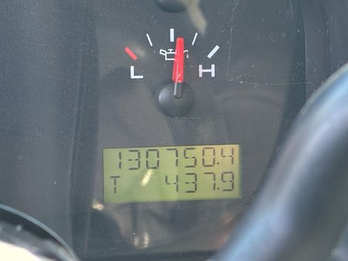 Used 2008 Ford F150 STX image 16