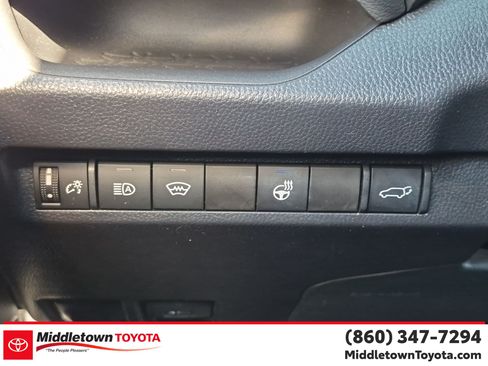 Certified 2023 Toyota RAV4 XLE w/ Convenience Package AWD/4WD image 18