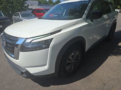 Certified 2024 Nissan Pathfinder S