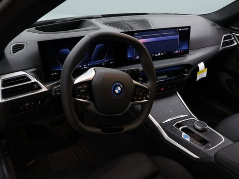 Used 2025 BMW i4 eDrive40 w/ Premium Package image 2