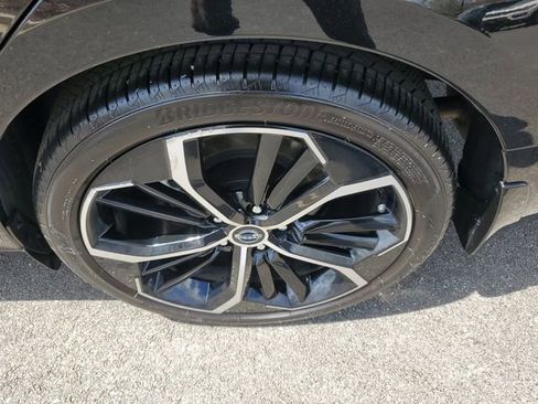 Used 2023 Nissan Altima 2.5 SR w/ SR Premium Package FWD image 7
