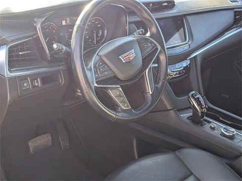 Used 2023 Cadillac XT5 Premium Luxury image 15