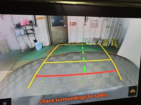 Used 2025 Toyota RAV4 XLE image 18