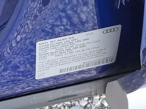 Certified 2023 Audi Q5 e Premium Plus w/ Premium Plus Package AWD/4WD image 29