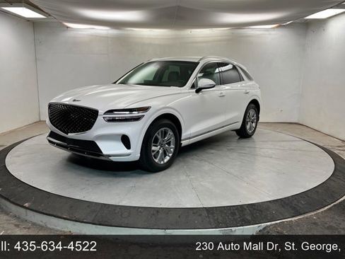 Used 2022 Genesis GV70 2.5T image 1